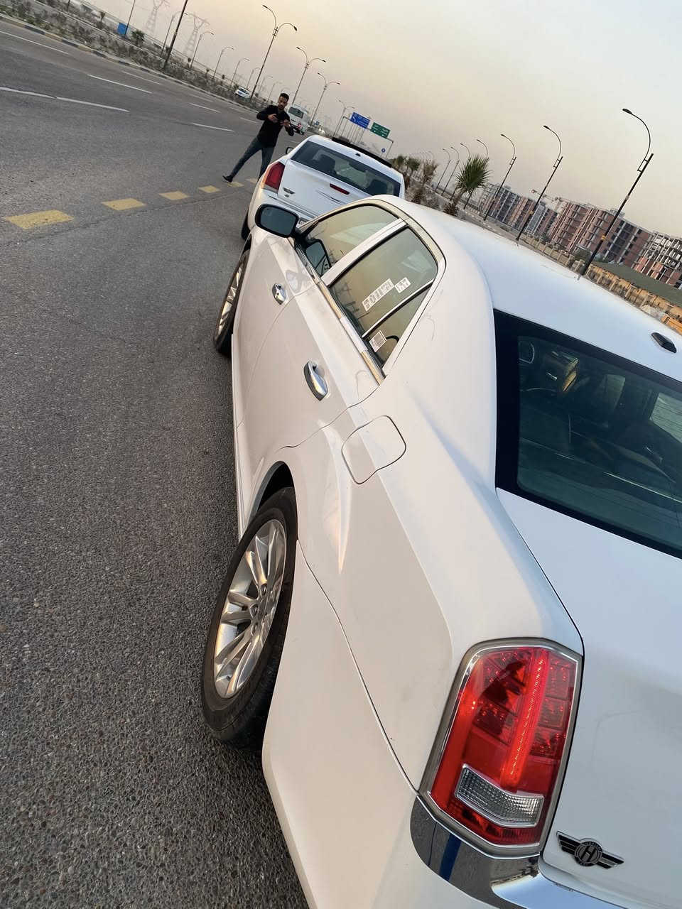 السلام عليكم
اوباما 2013 وراد كندي رقم اربيل سنوية جديده سيارة فول مواصفات عدا الفتحة بيها صبغ قليل بالجاملغ الخلفي ماشر بالصورة سيارة جاهزة وجديدة السعر 185 للاستفسار ***********
