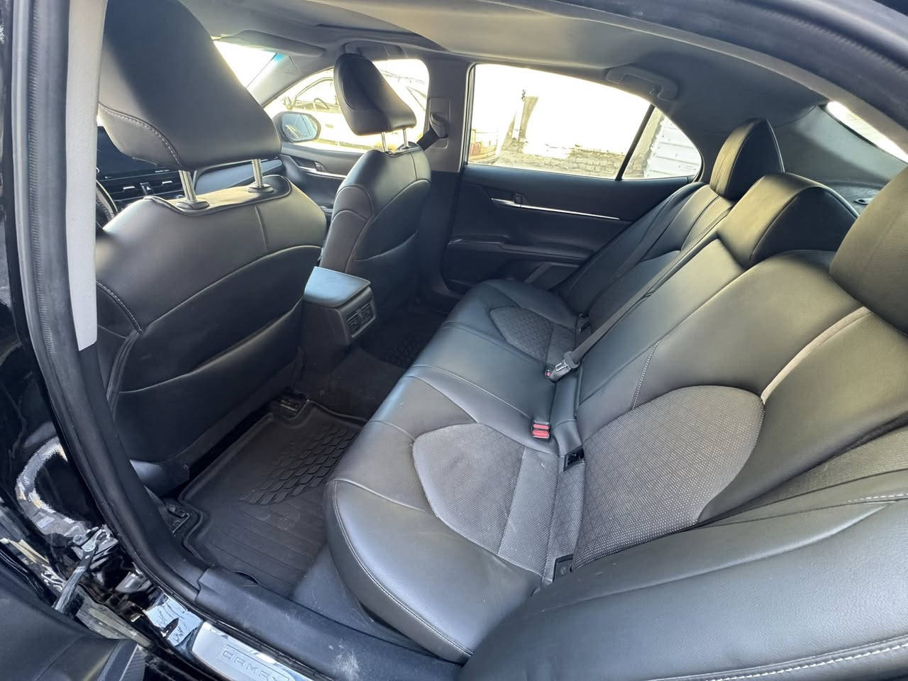 السلام عليكم رمظان كريم
كامري 2024 هايبرد XSE اعله فئه
محرك 2500 اربعه سلندر +هايبرد
رقم بغداد بس تثبت لوحات 
1 كشنات جلد كهرباء +تدفئه 
2اناره داخليه وشعار كامري ليزري
3لد نهاري لد ليلي عدسات زنون وكاله
4بصمه تشغيل وبصمه دخول عدد 2
4ويل حجم 18 اسود ملكي شذره 
5رادار امامي ردار جانبي ونقط عمياه
6فتحه سقف واناره داخليه زنون
7حادث لسياره بنيد تبديل وصبغ
وصبغ بدايه لقماره مفتوح لبنيد عليهه
اخوان لسياره لمحرك كايم ابيعهه عل وضعهه لسياره كلشي كامل بيه حته لهايبرد شغال كامت عند لصباغ والحمدلله عارضه 153$ مكاني بغداد 
حي التراث ***********
