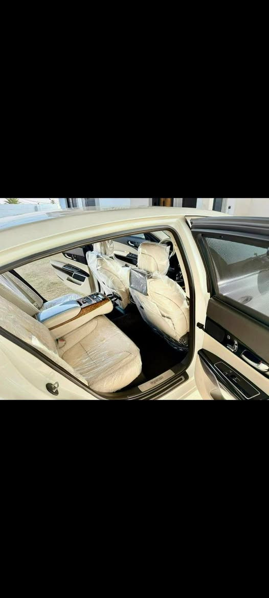 السلام عليكم كيه كوريس فئه الثانية مايحتاج اكول  مواصفات معروفه فول واحد على واحد vip 2014 السعر130 للستفسار ***********
