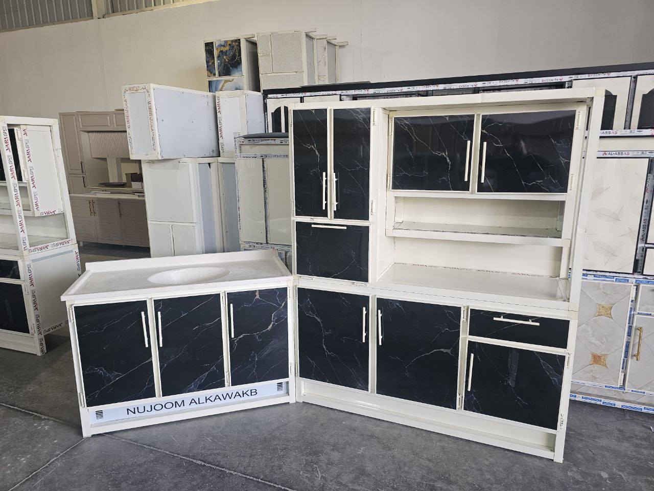 كاونتر متر ونص  ارضي وملحق ديكور حجل ثابت  مع سنك (متر و20 )مرمر 
السعر 260 الف ✔️  
سقف الارضي مبطن MDF


**إذا كنت صاحب هذا الإعلان وتريد حذفه لأي سبب، رجاءا أرسل رسالة إلى الدعم الفني**