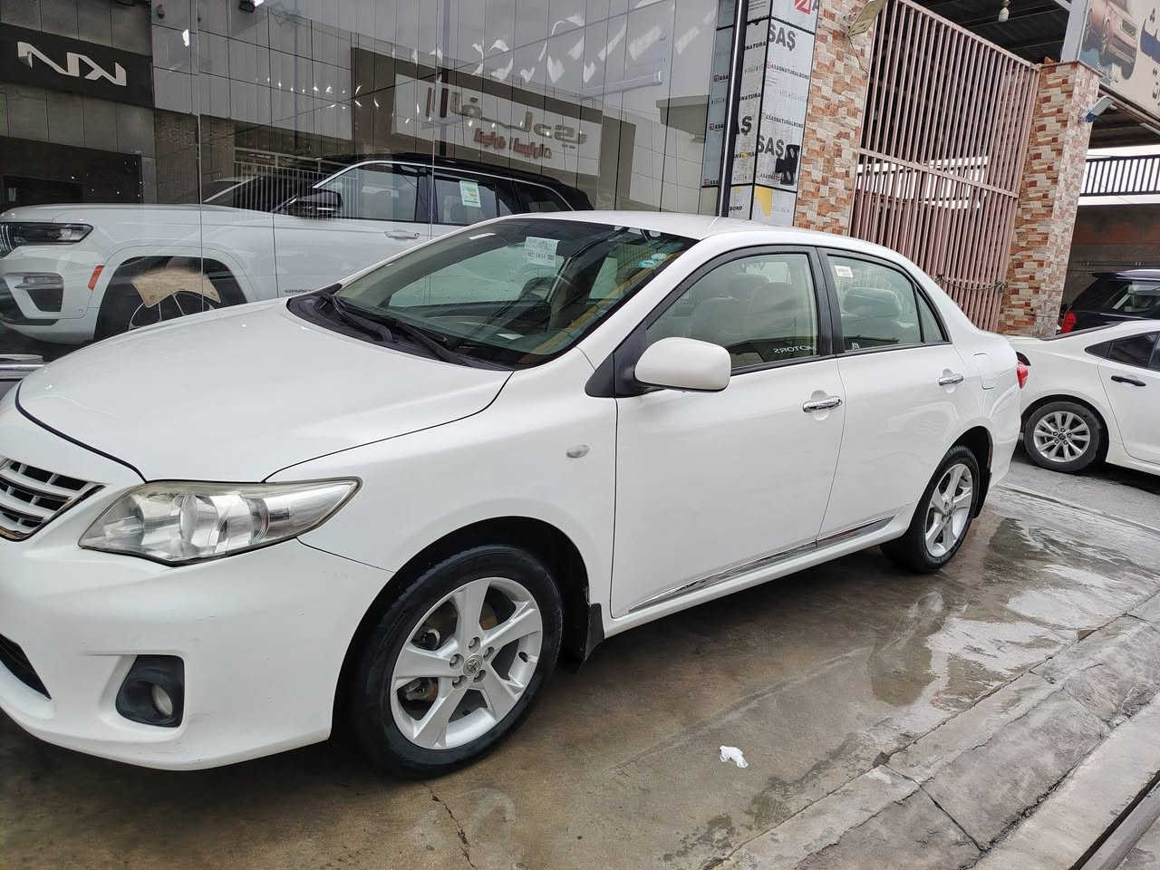 السلام عليكم كورلا ٢٠١٤ خليجي
ماشيه ٦٩ ألف كفاله عامه لا صبغ ولا بارد
محرك ١٨٠٠
مواصفات عتياديه
رقم شمالي تحويل مباشر 
سنويه وهزه جديده
للتصال***********
مكان سياره بغداد
