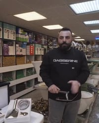 شركة قمة الامل الشريف لتجارة المواد الصحية والانشائية  العنوان : عراق ...