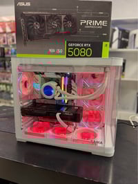 R7 9800X 3D • RTX 5080 • ٣٢GB DDR5 ٦٠٠٠MHz