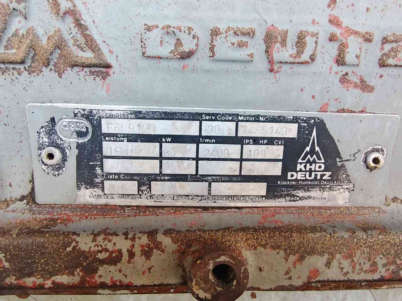 السلام عليكم. من رخصة الادمن المحترم.... مولد دويس ٦ سلندر... سوبر.... ٩١٢ .... راس توليد 85kv شغال بالكامل بدون أي خلل أن شاء الله... للراغب بالشراء ***********
