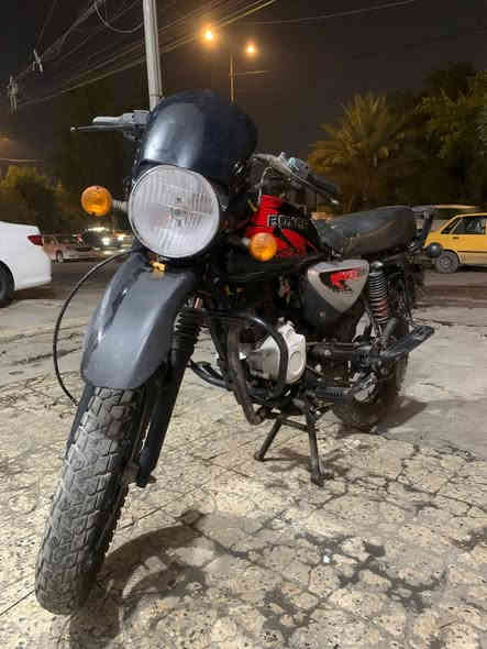 بوكسر جبلي موديل 24 مكينه ما مفتوحه نهائيا شلعه معدل خير من الله كهربائيات كله شغاله نكره سلف بدون أوراق اتكفله حلال وحرام السعر ٨٢٥ الف وبيه مجال مكاني بغداد البياع ***********
