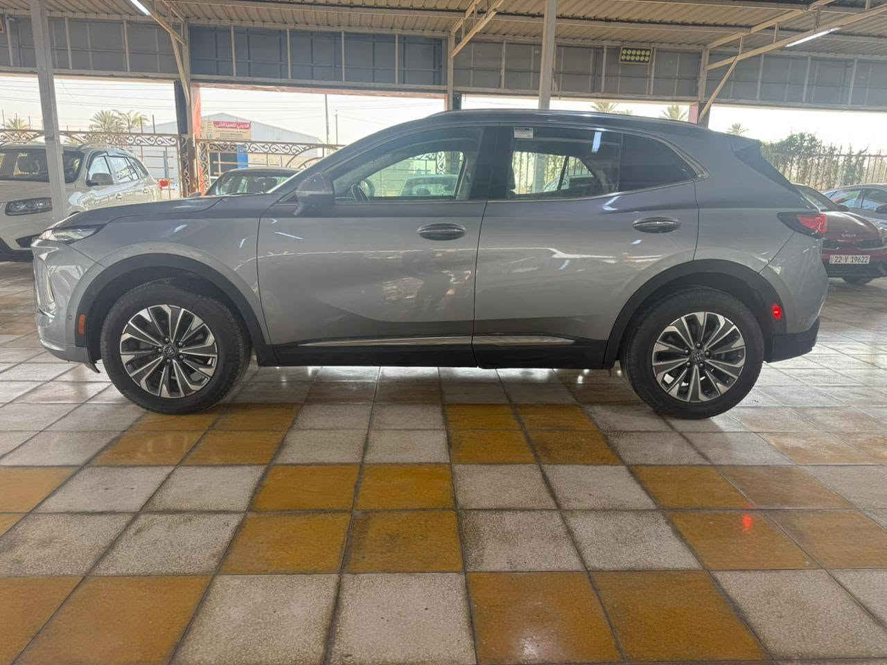 السلام عليكم 
بيوك انفجن موديل 24 فئة بريفير
BUICK ENVISION BREFER
اللون سلفر 
المحرك 4 سلندر تيربو 2000
عدد المقاعد 5
المواصفات:
شاشة كبيرة حجم 30 بوصة
خمس كامرات محيطية
الكشنات جلد اسود
تشغيل بصمة مع بصمة الأبواب 
ستوب لايت خلفي
رادارات 360 درجة
داتا شو عارضة على الجامه الأمامية 
حساسات خلفية 
ويل كروم حجم 18
تبديل بنيد ودعامية فقط نفس اللون والسيارة بدون صبغ
مرقم بابل 
السعر 170 ورقة
مكاني بابل الشوملي 
***********
