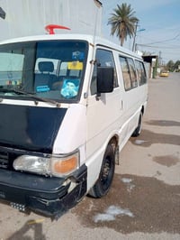 كيه بستا 95 مكينه كير اكسن كفاله كهرباء كله شغال شواصي كفاله سياره حلو...