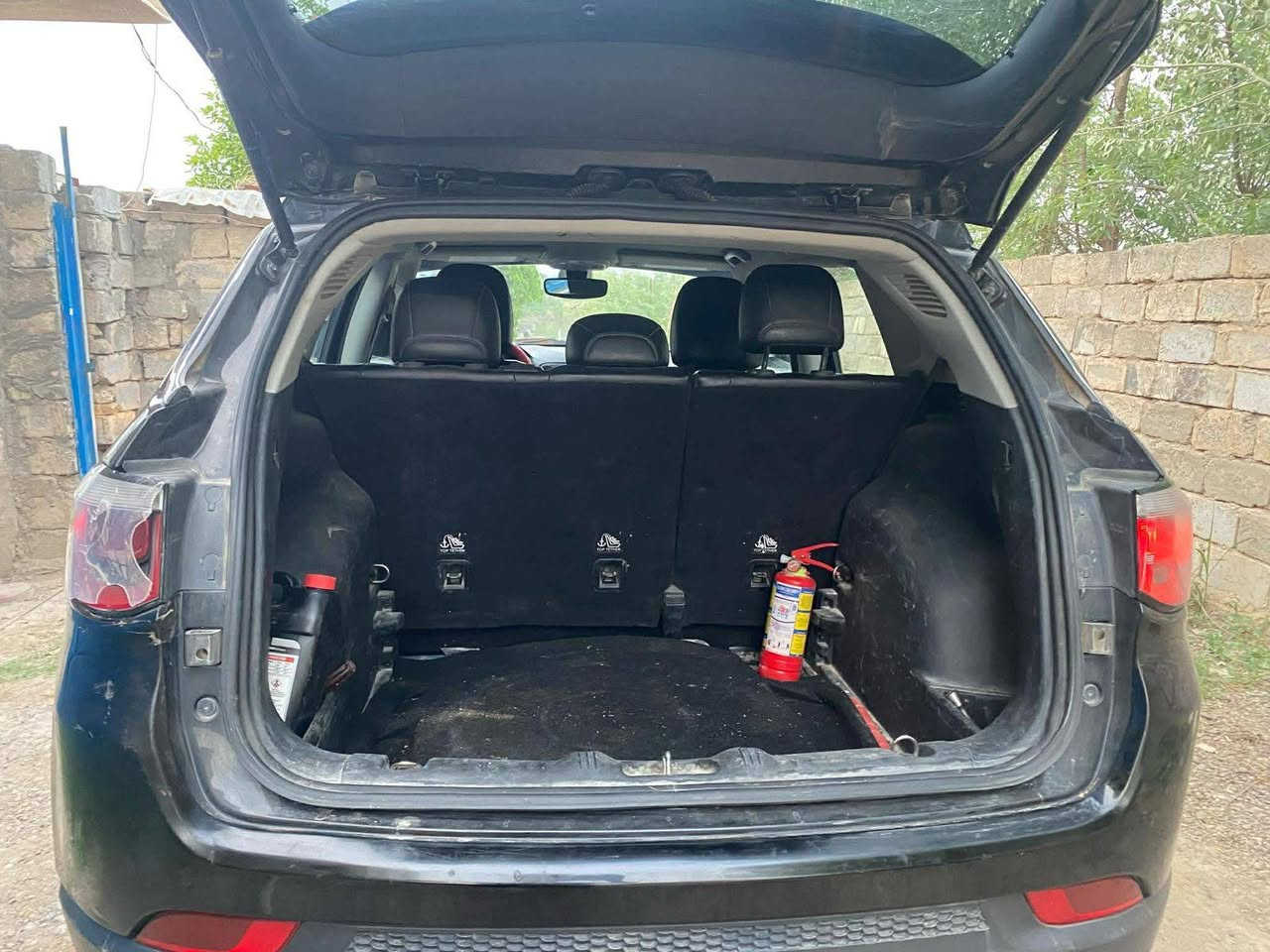 للبيع
جيب كومباس 2017

حادث موضح ب صور
مكانهه بغداد
سعر ١١٥ وبيهه مجال

هاتف***********
