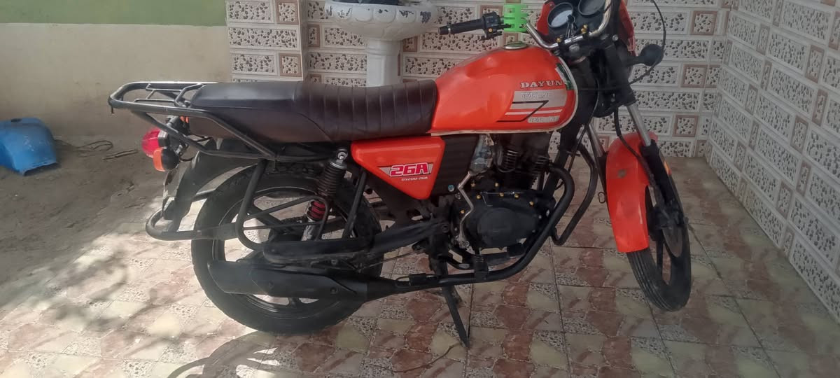 السلام عليكم  
دايون نفخ للبيع  موديل 2023 اوراق سكنر لون مميز برتقالي. دراجه مكفوله جاهزه نكره سلف. العنوان بابل........... 
الاستفسار ***********
