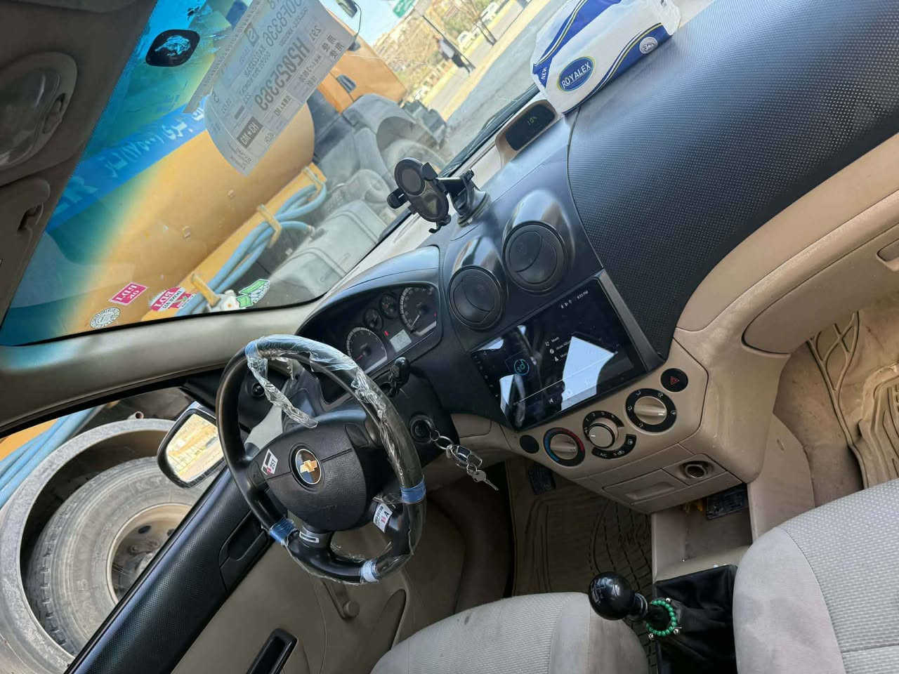 ئەڤیۆ 2010 مەکینه گەورە گێڕ عادی ناو زەرد سۆنەرەکەیم داناوە هەموو گیانی مەزبوتە سارد گەرم کارەبای مەزبوتە  سعری 54 گەڵا معامەلەیەکی کەم  
لەسلێمانیم السليمانية, العراق


**إذا كنت صاحب هذا الإعلان وتريد حذفه لأي سبب، رجاءا أرسل رسالة إلى الدعم الفني**