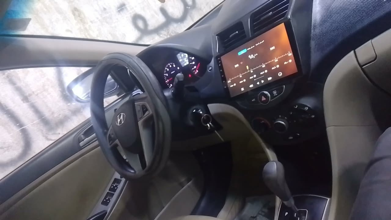 اكسنت2015 خليجيه ماشيه 50مكينه 1600رقم بغداد سعره 90$ مكانه بغدادشارع فلسطين 
***********
