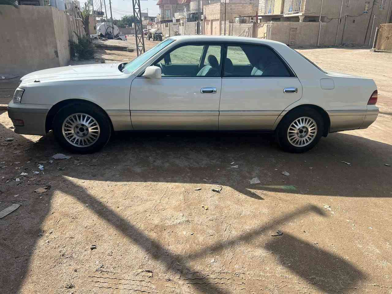 السلام عليكم راس الثور رقم بصره دولي مكفوله من لكص والنقل الجثه والعيب الشرعي ماكينه 3000 فيشه وحده حداديه جديده تخم تاير كهربائيات شغاله ملاحظه اخوان السياره مسستمه مصبوغات مداكر خلفيه والقماره فقط العنوان البصره سعر السياره 78.              ***********
