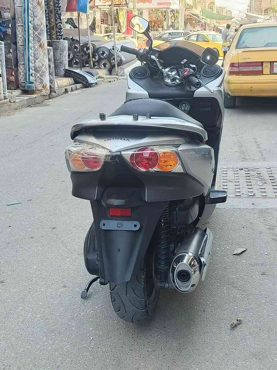 سلام عليكم درجة صفر عشره درجه جديده عنوان ناصريه شارع نيل قرب العيد خارجيه رقم الهاتف ***********
