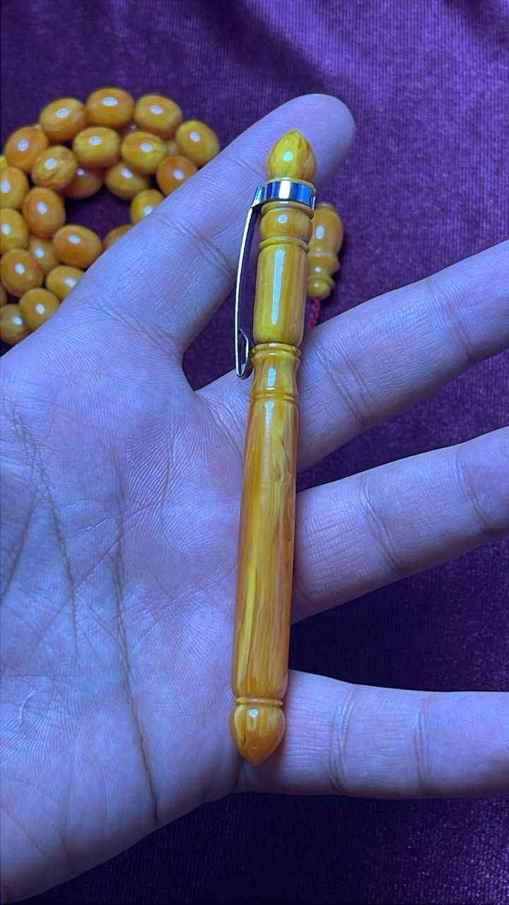 بكج  من خام السندلس ✨

🔸 سبحة + قلم + مشرب جكاير + شاهد احتياط
🔸 عدد حبات المسباح: 45 حبة
🔸 الوزن: 60 غرام
🔸 صب وجراخة جديدة
🔸 نظام تمليكة 

للحجز والاستفسار تواصل خاص أو واتساب
📲 ***********
