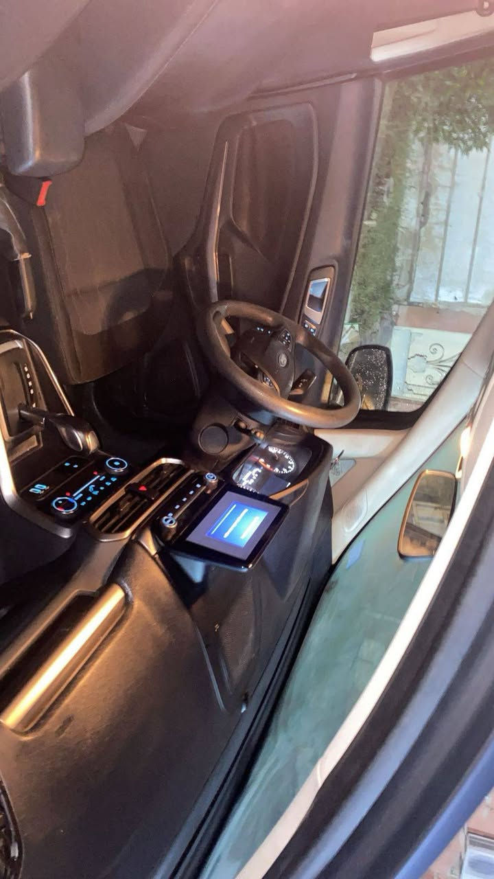 السلام عليكم فورد إيكو سبورت 2021 وارد أمريكي مكفوله سياره بدون حادث فول مواصفات السعر 120 كلش حلوه وجاهزه كل نقص ما بيها بالعافيه على يأخذها بغداد الحريه الأولى ***********
