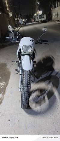 دراجه قفاز ياباني دراجه نضيفه كله شغال مكاني بغداد الشعب 07714218951