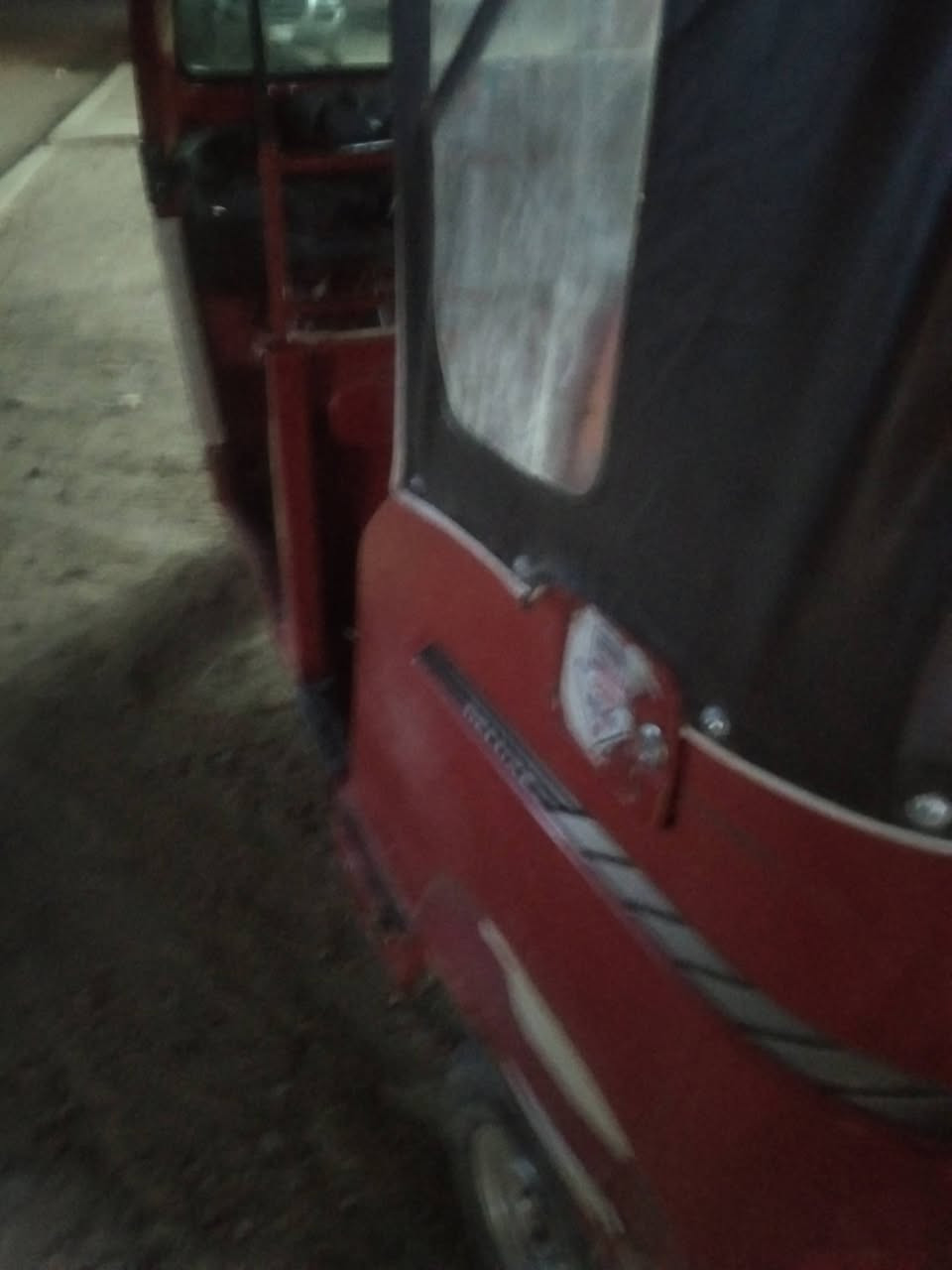 تكتك تيفي أس للبيع ٢٠١٨ رقم وسنوية باسمي تحويل ثاني يوم تكتك مال عيشة نظيفة مابيهة اي نقص بس شوية خياس تخم تاير الموشراي لا يخابر رجاءا السعر ٣٧٠٠ ***********
