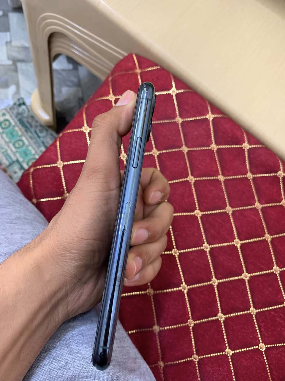 آيفون 11 برو ماكس 
ذاكره ٦٤ 
مبدل شاشه 
وبطاريه. نسبه البطاريه ٨٠
فيس إيدي متوقف 
السعر ٢٥٠ وبي مجال


**إذا كنت صاحب هذا الإعلان وتريد حذفه لأي سبب، رجاءا أرسل رسالة إلى الدعم الفني**