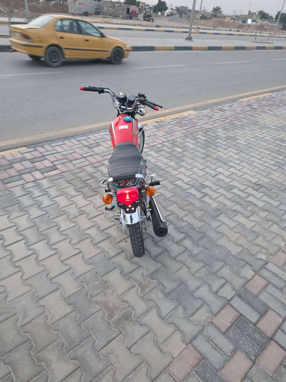 السلام عليكم دراجه للبيع شاصي 17 وتعمير 25 كله اصلي وجديد ثاني تبديله دهن محرك انتنس
مكاني كوت العزه القديمه 
خاص مفتوح


**إذا كنت صاحب هذا الإعلان وتريد حذفه لأي سبب، رجاءا أرسل رسالة إلى الدعم الفني**