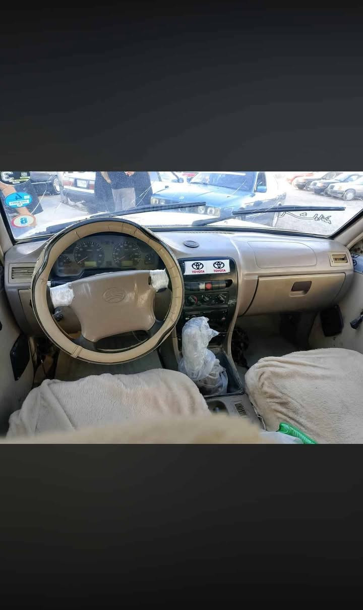 پیکاب دێر مودیل 2007
سەنەوی پلاستیک مەشروع وطنی خاوەن موجودە بەشەرتی تحویل و وکالە 
گێڕو مکینەی بەشەرت کارەبای بێ عیبە
سەیارە کە کامل تەعمیرە هیچ مسرفی نیە ماڵی دۆستە
نرخی 31گڵاو مجال
شوێن کەلار
*********** كالار, السليمانية
