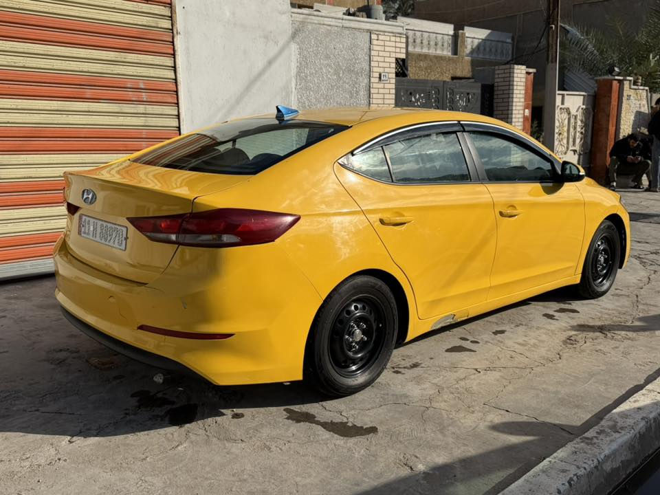 السلام عليكم الانتره 2017حادثه فقط جاملغ مبدل سياره جديده ماشيه 145حقيقي مواصفات نص فول كير ومكينه كفاله عامه برغي ممفتوح تخم تاير جديد دوشمه جديده مناقصها ايشي مكاني بغداد الجديدة رقمي ***********السعر اتصل وبيك خير وتدلل
