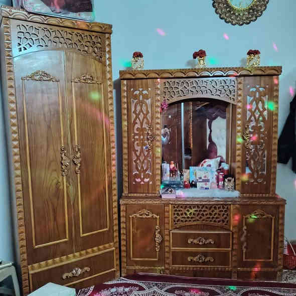 السلام عليكم غرفه نوم مستعمل شي قليل للبيع العنوان موصل حي العامل السعر ٩٠٠ وبيها مجال الاستفسار اتصل ***********
