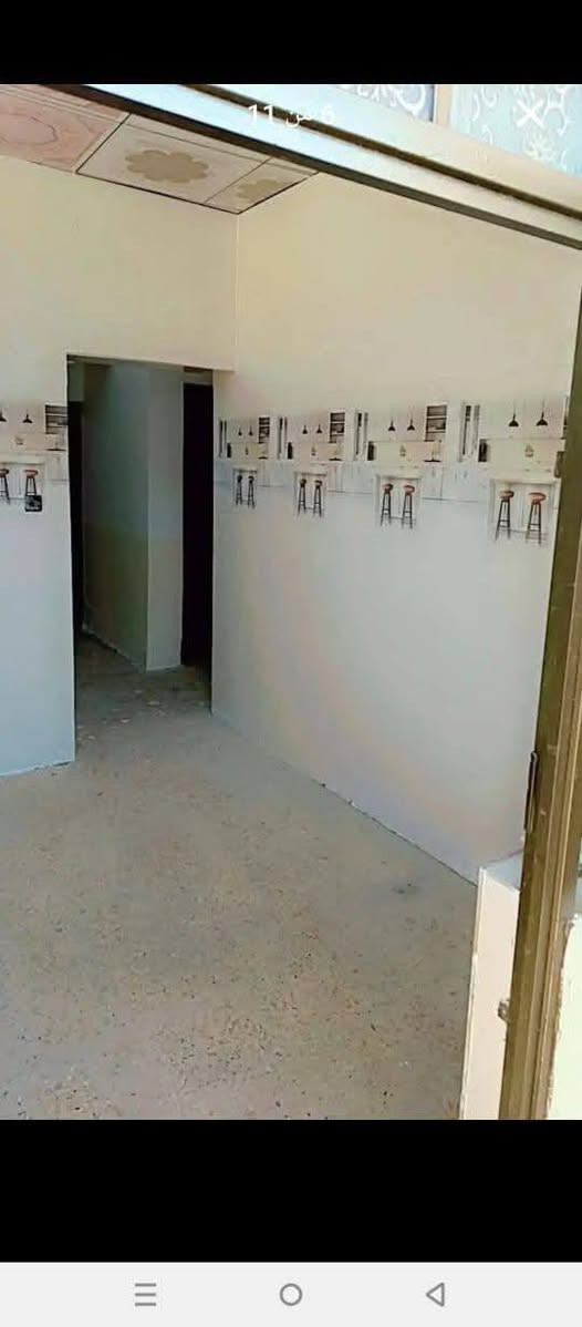 بيت طابو زراعي سند25 المساحه 70متر مكان علوه الفحل على مدخلين شارع مخزن الموز على شارع العلوه الريسي غرفتين وصاله وستقبل ومطبخ وحمام بيت أساس صب سقف عكاده شمان  السعر المطلوب 25بي مجال قليل الاستفسار وتساب ***********
