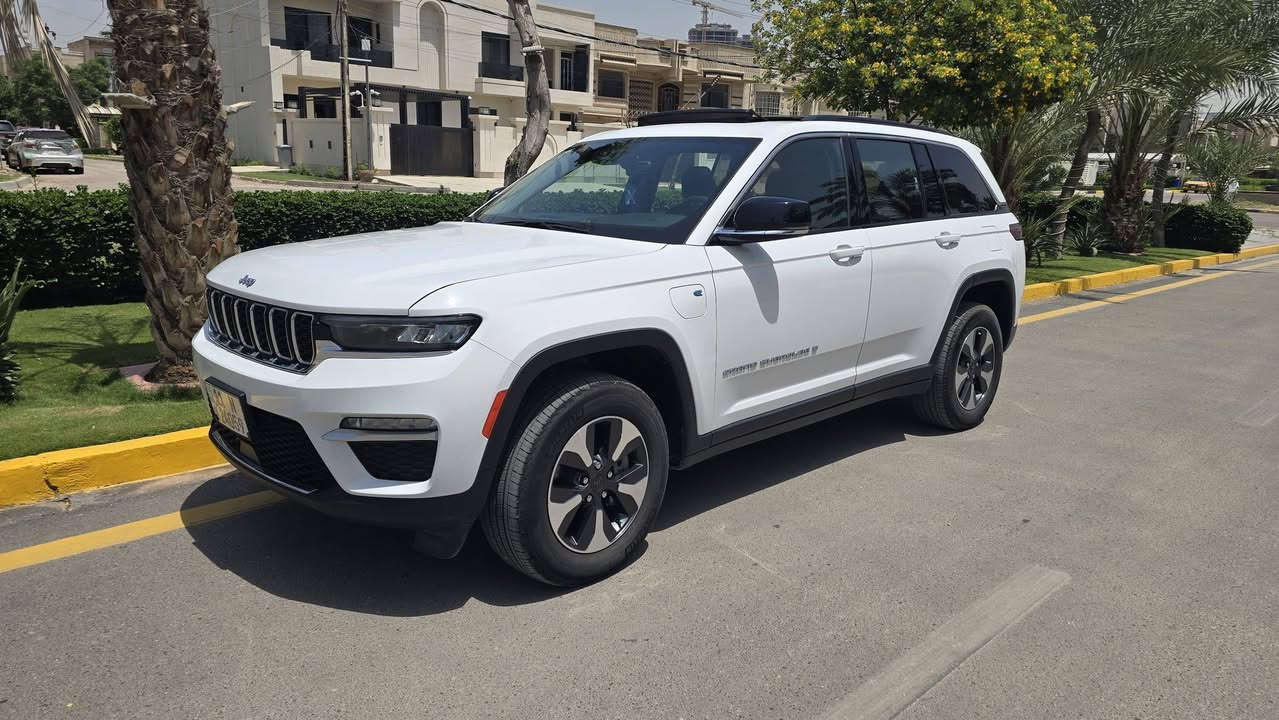 جيب هايبرد بلاكن ٢٠٢٤ فول مواصفات
ماشيه ٤٣ الف ميل رقم بغداد بأسمي  تحويل ثاتي يوم مكاني بغداد حي العدل 

السياره حادثها سرقه وراجعه غراض شركه اصليه تفصيخ نفس اللون السياره كفاله من الصبغ والبارد 

الاستفسار اتصال على الرقم *********** سيد محمد
