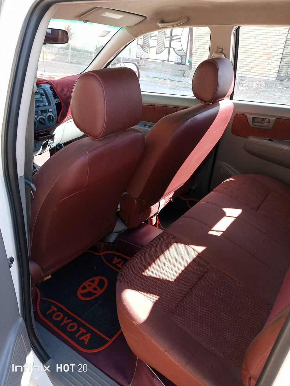 فلاونزا موديل 2011 رقم بغداد .
السيارة بلادية .نظيفة جدا . بلا صبغ ولاضربة . گير ومحرك وتبريد خير من الله .
السعر 165 .
***********
