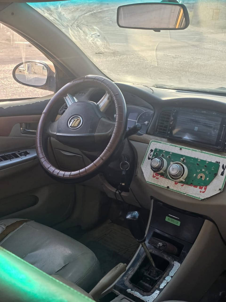 سلام عليكم سياره ليفان موديل 2011رقم احمر راعيه ماندله ابيع كوم حديد اكفلك ع الحرام والحلال السعر 8ورقات وبيه مجال العنوان البصرة أبي الخصيب سياره تشتغل وتمشي وين مايعجبك بس المكينه معلكه ولف تشتغل تك بس رقم الهاتف ***********
