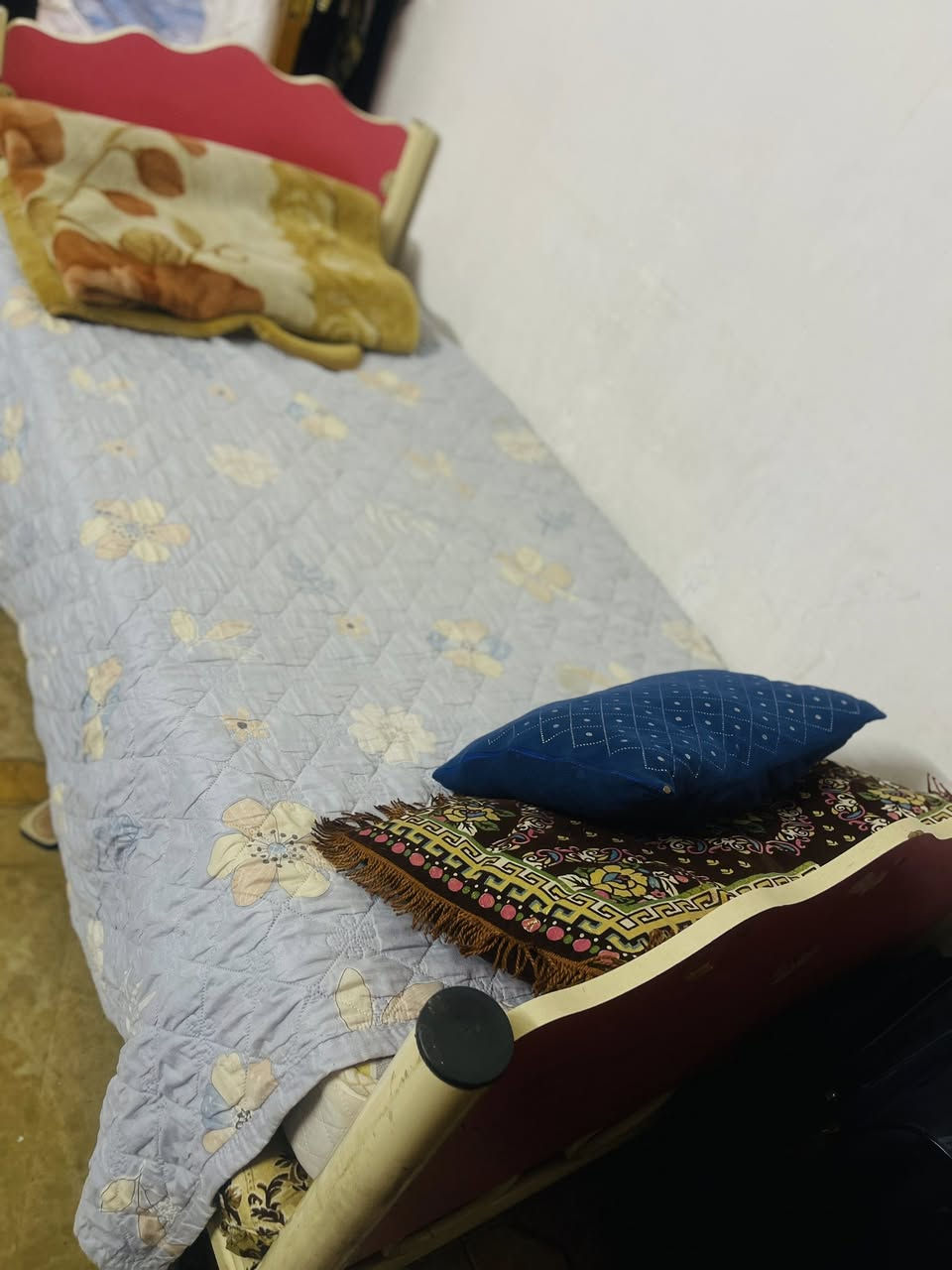 جربايه نفر للبيع سعر 70مكانه شارع نبي الله براهيم قرب مطعم نوح


**إذا كنت صاحب هذا الإعلان وتريد حذفه لأي سبب، رجاءا أرسل رسالة إلى الدعم الفني**