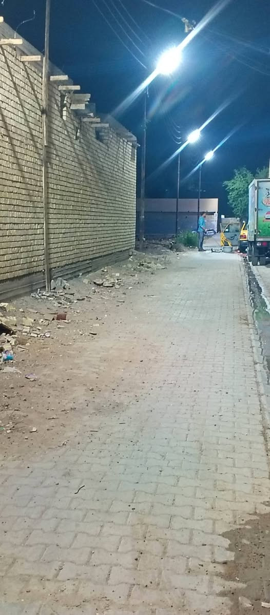 قطع اراضي للبيع 
الموقع: بغداد سبع قصور شارع ابو فارس 
المواصفات:طابو زراعي سند 25 كامل خدمات مي مجاري كهرباء انترنت 
عرض الفرع :6 و نص 
المساحات المتوفرة : 100 متر و 200 متر
سعر القطعه 100 متر : 15  و بيها مجال بسيط 
سعر القطعه 200 متر : 30. و بيها مجال بسيط 
للاستفسار الاتصال على هذا الرقم:
 ***********
ولو التصوير بالليل بس أن شاءالله واضحه القطع
