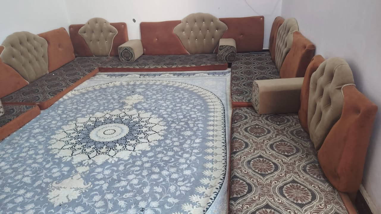ديوان جلسة حفر اريدة ب٤٥٠ وبي مجال قليل


**إذا كنت صاحب هذا الإعلان وتريد حذفه لأي سبب، رجاءا أرسل رسالة إلى الدعم الفني**