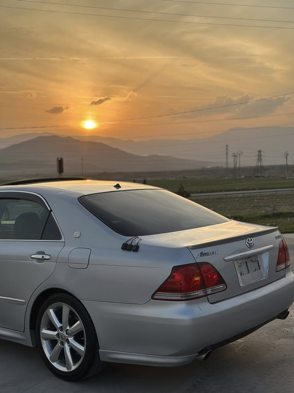 موس موس ۱۸۲
2005
۳ دوگمەی فول فول
یادی٥٠ ساڵەیە سەیارەکە
جلد 
هیتەر  
سلایت 
ساج سور 
کوشن خەزن 
سوکان کارەبا
ئاوێنە شەفت
دینگەی ستیل 
تایەی لۆک 
پێش و دوا سپۆرت
بێ نوقسانی
بێ تەقە و ڕەقە
کۆدیشی بۆ کراوە
بێ دەعم و لێدراو
66 گەڵاو مەجالێ برایانە 
مشتەری نیت با سەری یەک نەیەشێنین
شوێن : پیرەمەگرون


**إذا كنت صاحب هذا الإعلان وتريد حذفه لأي سبب، رجاءا أرسل رسالة إلى الدعم الفني**