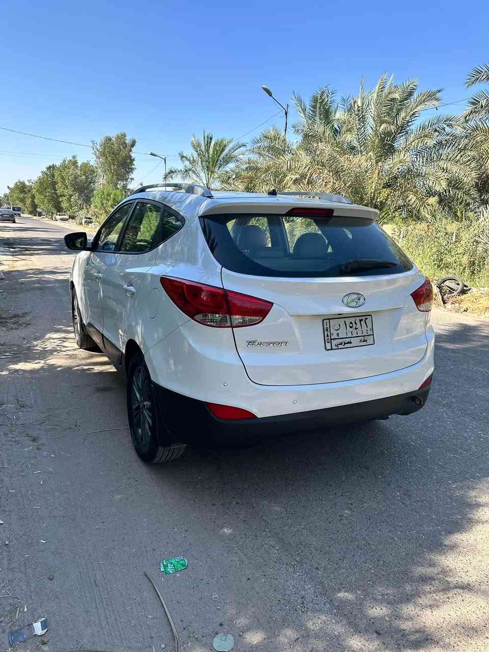 شلون الشباب للبيع توسان رقم بغداد بأسمنه موديل 2016 خليجي بيها مكانين صبغ زغار الباقي كله مكفول مكينه كير تبريد جديده السياره بصمه ماشيه 107الف مكاني العامريه سعرها 155$   ***********
