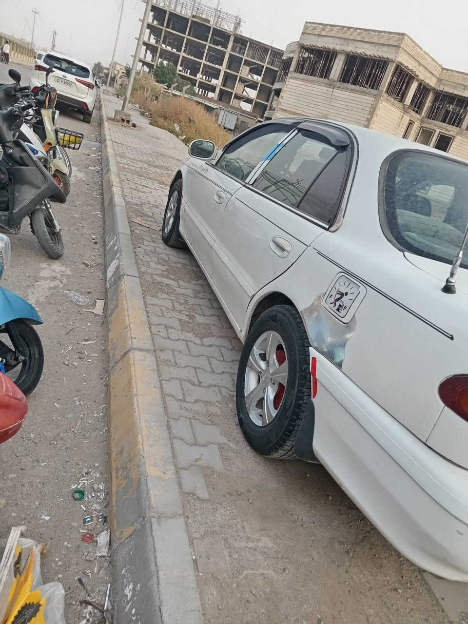 سوناتا للبيع موديل 93 سعر 45 وبيه مجال ديالى بعقوبه اتصال *********** بيع مراوس
