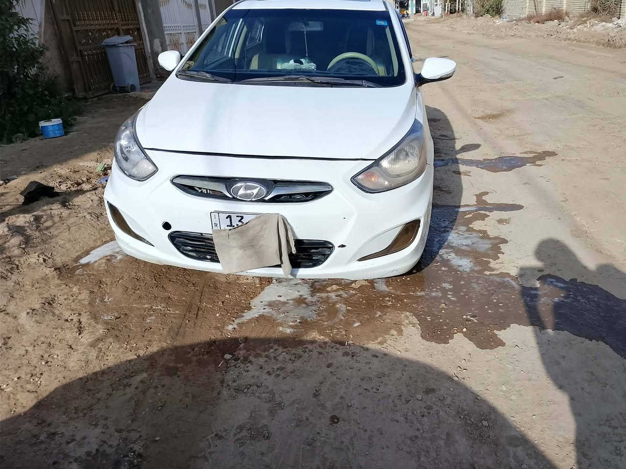 اكسنت 2015
مكينه 1600 رقم ميسان انكليزي بسمي مداور مشروع وطني هزة جديدة 

السيارة بدون ضربة فقط بارد موضح بلصورة 
والمكينه قرص معلك  بيهه صوت قليل 
وبدايه القماره بيهه تكشير موضح بصورة 

السعر 95وبيهه مجال المكان ديوانيه 

***********
