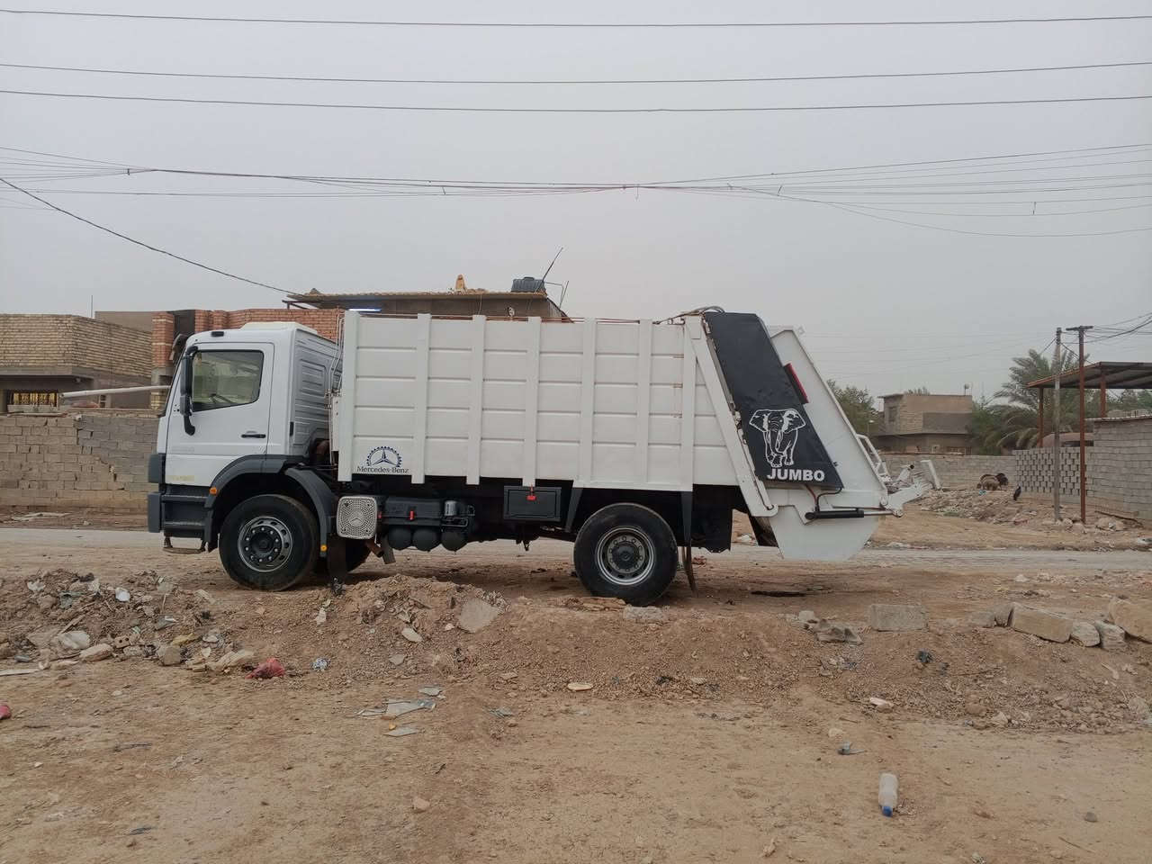 بسم الله الرحمن الرحيم 
كابسه اكسور للبيع مرقم جديد 
تحويل ثاني يوم  مشروع وطني 
سياره استوه كامله
من ايدي للشغل 
كامله 
مابيه ايي نقص 
2001
 *********** 
اتصل او تدلل 
ما ارد خاص 
واتساب او اخط
