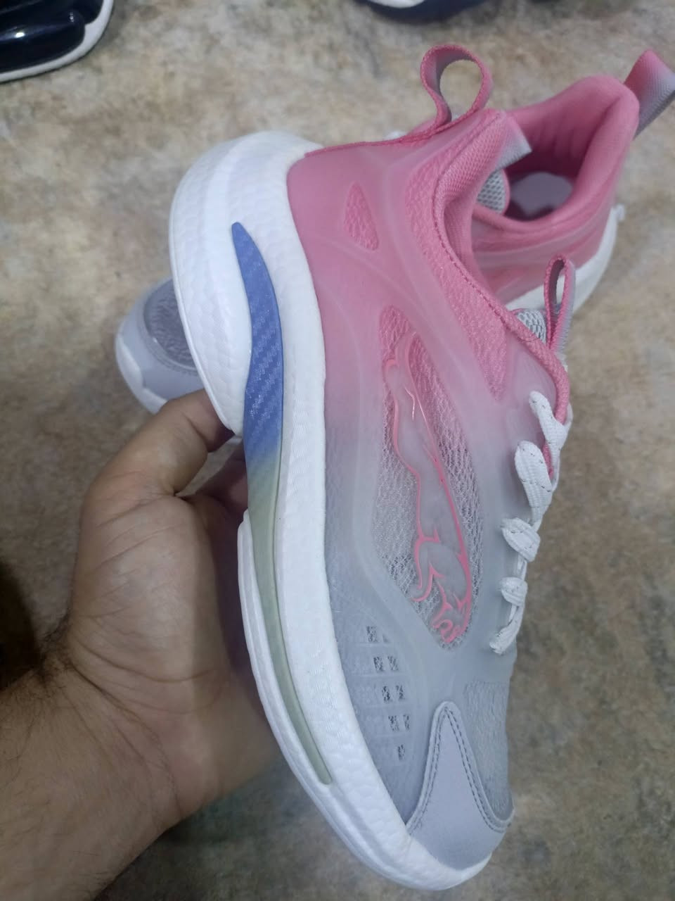 حذاء ماركة جاكور رياضي فوم طبي
نسائي 

قياس 37 

طول القدم 23.5


**إذا كنت صاحب هذا الإعلان وتريد حذفه لأي سبب، رجاءا أرسل رسالة إلى الدعم الفني**