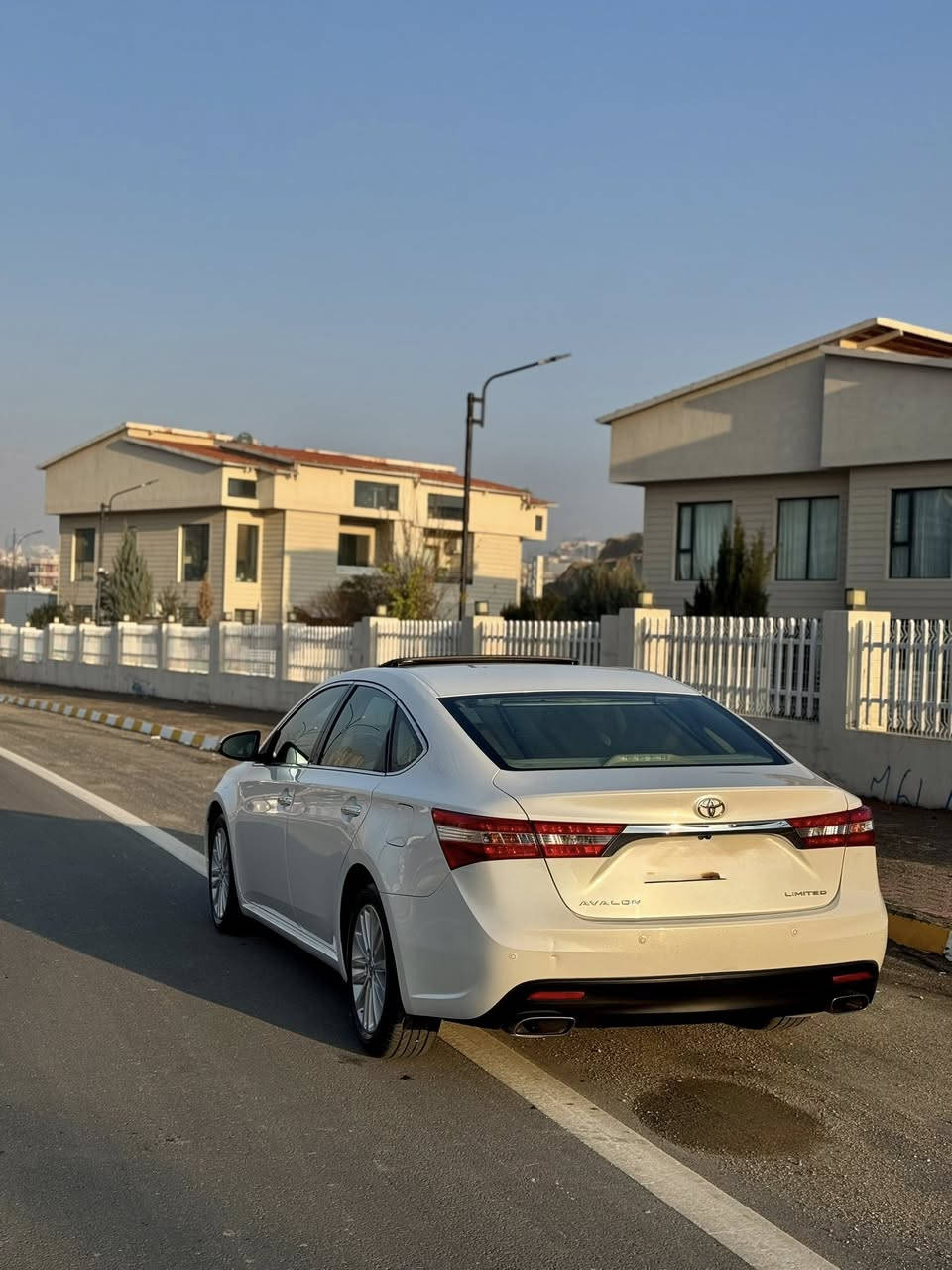 Toyota avalon 2013
تۆیۆتا ئەڤەلۆن
مۆدێل 2013
مواسەفات خلیجی قەپات مواسەفات
دوو حاسە
بەسمە
سڵاید
کوشن سارد و گەرم 
بێ بۆیاخ بێ سارد بێ کرانەوە
نموونە لە جوانی لە پاکی لە نازداری
تایەی تازە 
سەیارەکە بە ناوی خۆمانەوەیە
تەنها km136000ڕۆشتوە
نرخ:245گەڵا و کەمێک مەعامەلە
ژم:***********
