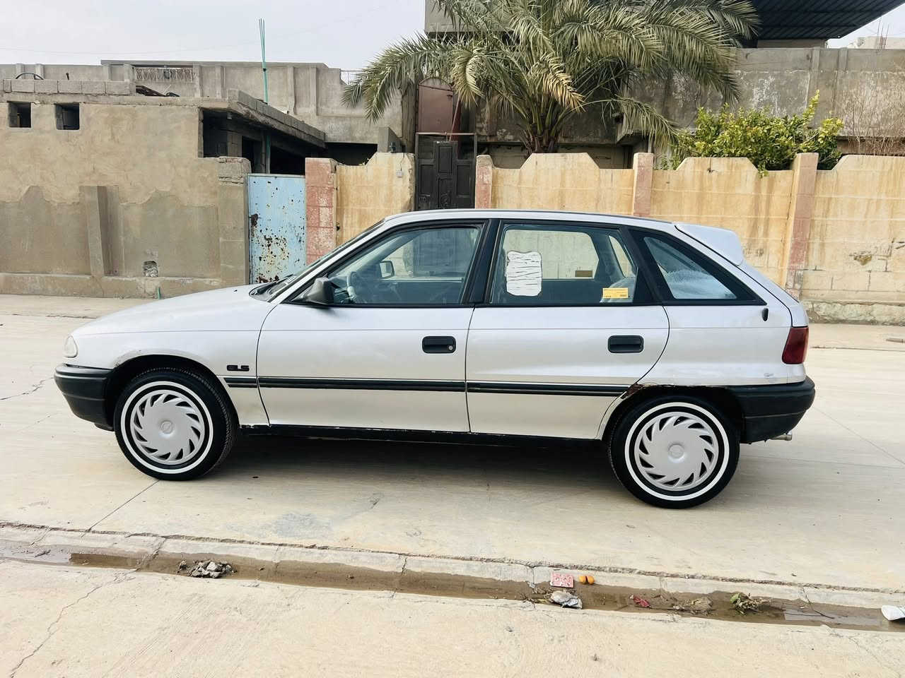 أوبل استره 93 مشروع وطني سنويه 2024تنهي  سياره من لبيت لدوام سياره جدا نظيفه بيها صبغ هلالات جاملغ خلفي وأمامي طرف سكن ولباقي كله ع بلاد كير محرك بشرط تخم تاير باتري جديد 

سعر 38بي مجال بسيط 

الاتصال ***********
