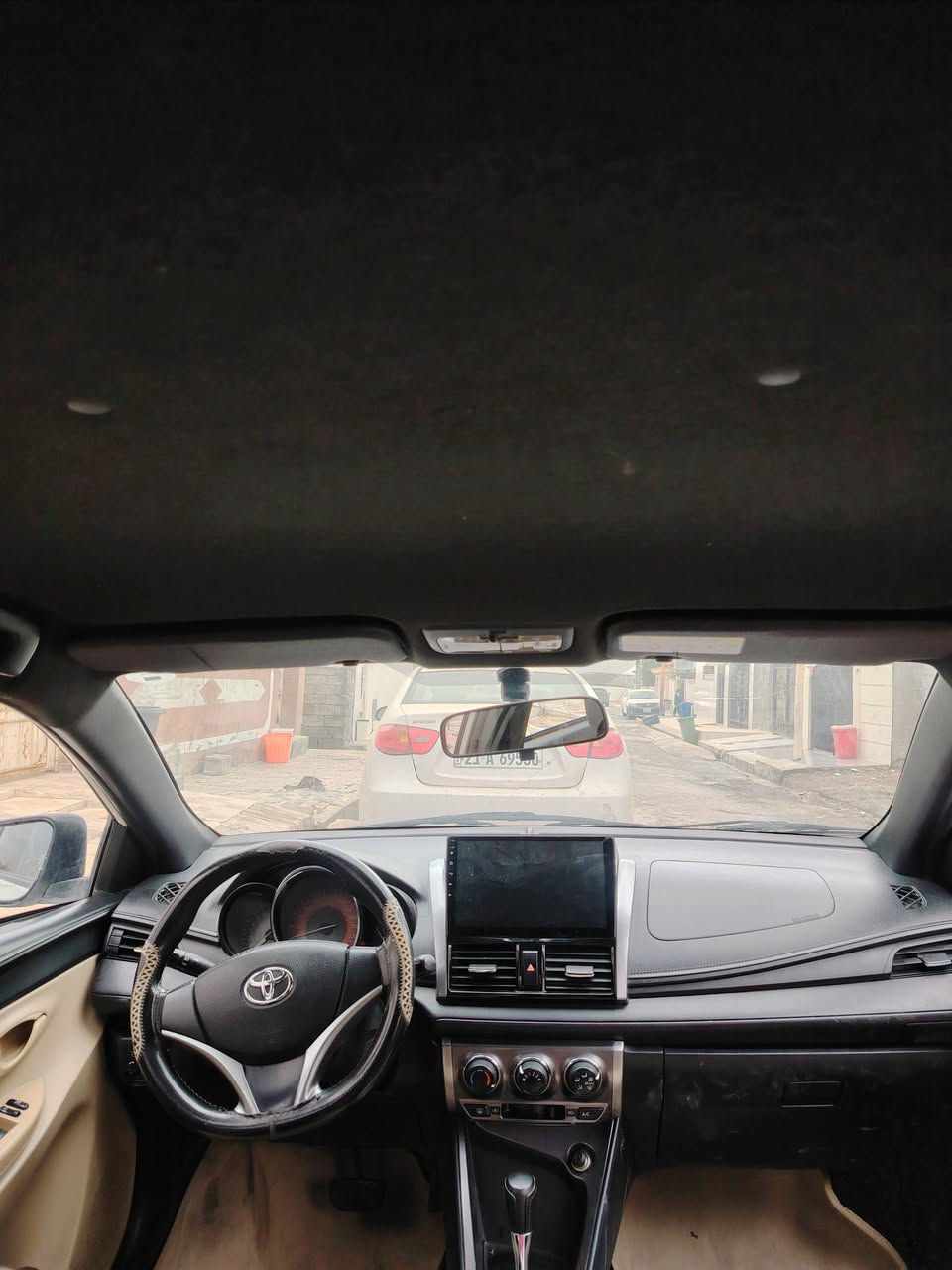 Toyota yaris 2016 Le
2 barch

سنه وي ٢٠٢٧/٧/١
   ***********
