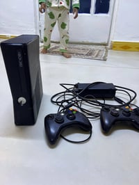 قيم واخذ 2جوستك و26لعبة وهذا رقمي07733806359
