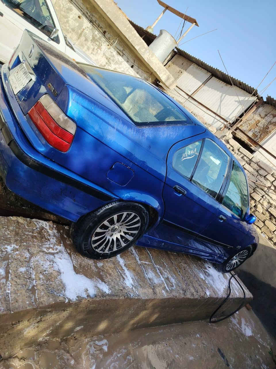 سلام عليكم شباب سياره للبيع مكينه مسكر25 كير اوتماتيك السعر 30 او مراوس ***********
