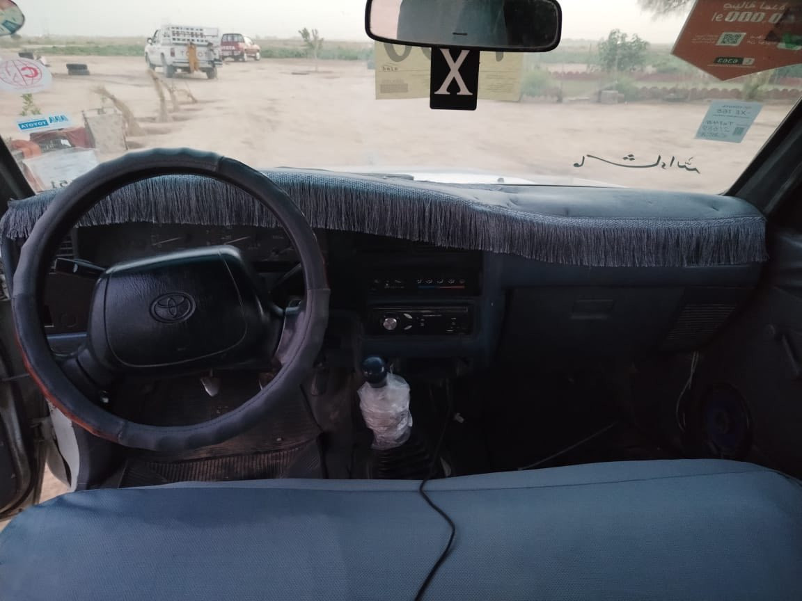 السلام عليكم  بيكم 90 رقم بغداد  انكليزي بأسمي  تحويل  ثاني  يوم  السعر 62 وبيها مجال حك الجيه السيار حلوه وخير من الله ***********
