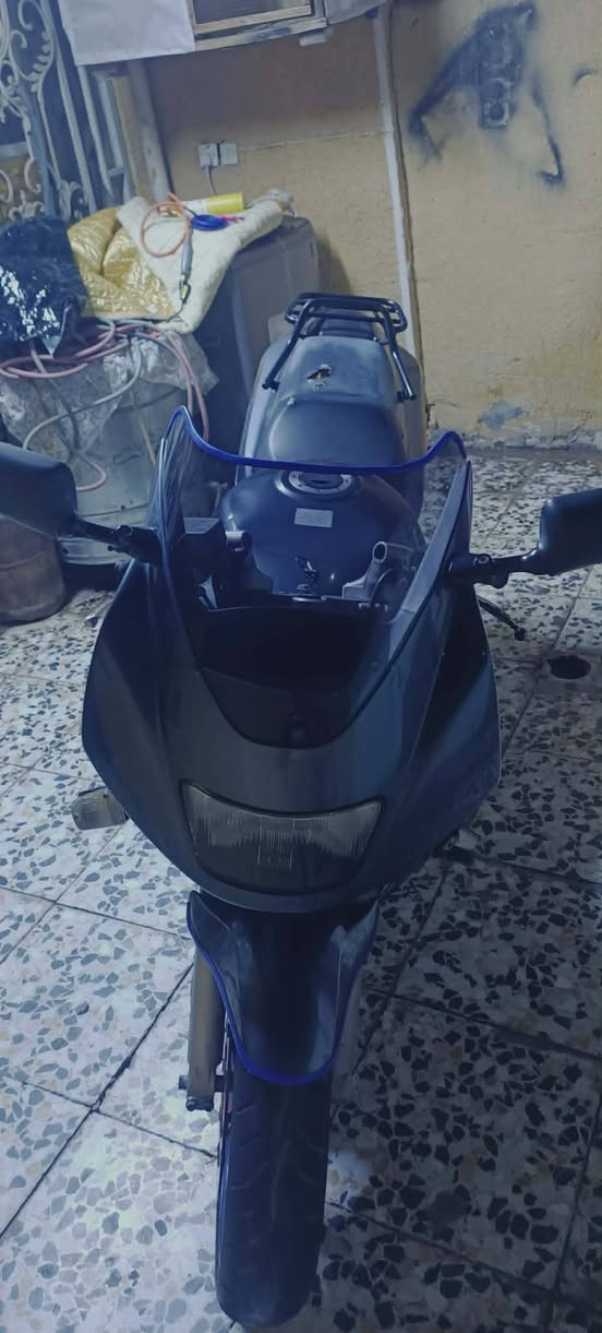 سلام عليكم دراجه ساسوكي قرش 400 بيه اشخوط بل سمج دراجه كله شغاله مكاني بغداد ***********
