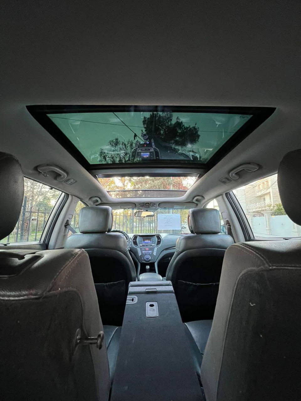 کوردی 

هیوندای سەنتافی 
مۆدیل ٢٠١٨ کەنەدی 
سبوغ تەنها یەک دەرگا 
بێ ناوگرتن . بێ ئێڕباگ 
مەکینە V4 دەبل ئەکسل 
مواسەفات  پانۆڕاما 
ڕۆیشتن ،، ( ١٦٠ ) هەزار کم 
رەقەم هەولێر سەنەوی نوێیە 

تەنها فرۆشتن گۆڕینەوە ناکا 

نرخ  (158$ ) وەرەقە 

بۆ پەیوەندی (***********)
»»»»›»»»»»»»»»»»»»»»»»»»

عربی 

هیونداي سنتافي 
موديل ٢٠١٨ وارد كندي 
مواصفات  بانوراما 
محرك V4 فور ويل 4*4 
رقم أربيل سنوية جديد 
ماشي ( ١٦٠ ) الف كم 
فقط باب واحد صبغ 
بدون دواخل بدون ايرباك 

فقط بيع بدون مراوسة 

سعر. (158$) مجال

للاتصال*********** السليمانية, العراق
