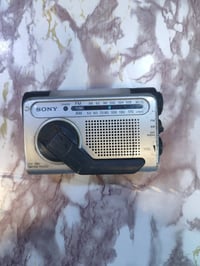 راديو سوني • 3 موجات • بدون غطاء البطاريات