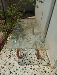 طاولة • مجال قليل • مستعمل
