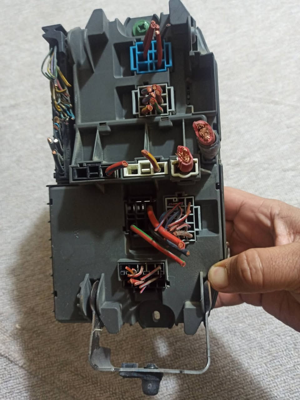 مجموعة اغراض للبيع ***********
